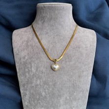 Incili Kalp Uçlu Love Yazılı Çelik Zincir Kolye