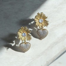 Kalp Sallantılı Çiçekli Taşlı Bijuteri Küpe