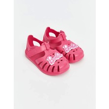 Steps Fuşya Barbi'e Baskılı Kız Bebek Plaj Sandaleti