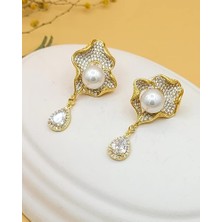 Luna Elegance Gold Incili Zirkon Taşlı Küpe