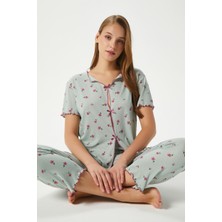 Kadın Juliet Kurdeleli Yumuşak Doku Yeşil Çiçekli  Pijama Takımı