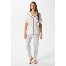 Kadın Fırfırlı Kiraz Ön Düğmeli Kısa Kol Alt Üst Pijama Takımı