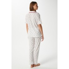 Kadın Fırfırlı Kiraz Ön Düğmeli Kısa Kol Alt Üst Pijama Takımı