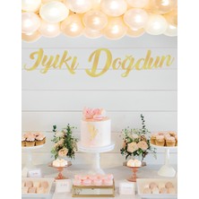 Deniz Parti Iyiki Doğdun Altın Kaligrafi Banner