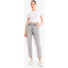 DeFacto Lina Comfort Mom Normal Bel Düz Paça Jean Kar Yıkamalı Pantolon D7947AX25SP