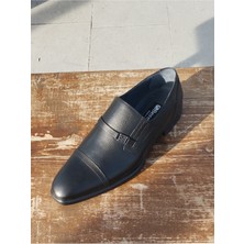 Liccas Siyah Erkek Mevsimlik Kundura: Hakiki Deri Kauçuk Taban Bağcıksız Konforlu Tasarım