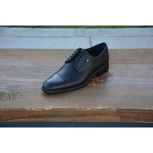 Liccas BERENNIM293 Erkek Mevsimlik Kundura Hakiki Deri Kauçuk Taban Bağlı Şık Tasarım