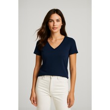 Kadın V Yaka Kısa Kollu Ince Esnek T-Shirt
