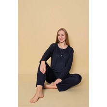 Kadın Homewear Bambu Pijama Takımı Uzunkol Üç Düğmeli Yaka Güpür Detaylı