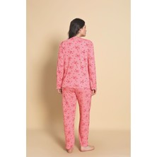 Kadın Homewear Bambu Pijama Takımı Uzunkol Üç Düğmeli Yaka Güpür Detaylı
