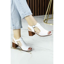 Erkan Saçmacı Elena Beyaz Hakiki Dana Derisi Önü Arkası Açık Delik Detaylı Kalın Topuklu Rahat Günlük Sandalet