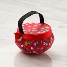 Büro Ev Ofis Hobi Dikiş Atölyesi Için Kola Takılır Iğnelik Kırmızı Çiçekli Iğnedanlık