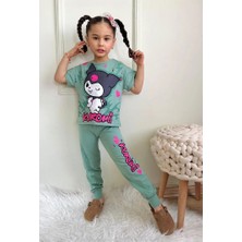 Pjkke Kuromi Desenli Yeşil Eşofmanlı Kız Çocuk Kısa Kol Takım 3-10 Yaş 7456-Y