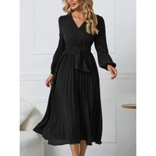 Tiana Kadın Uzun Kollu Kruvaze Yaka Belinde Toka Detaylı Pileli Uzun Ithal Krep Elbise