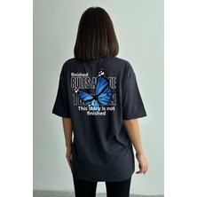 Kadın Büyük Kelebek Baskılı Bisiklet Yaka Oversize T-Shirt