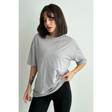 Kadın Büyük Kelebek Baskılı Bisiklet Yaka Oversize T-Shirt