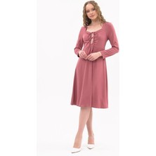 Apsen Kadın Gülkurusu Göğsü Bağlama Detaylı Uzun Kol Mevsimlik Midi Boy Elbise 4421-110