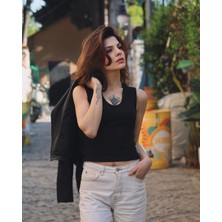Kolsuz V Yaka Crop
