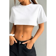 Kadın Beyaz Bisiklet Yaka Oversize Crop T-Shirt