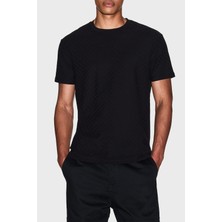 Armani Exchange Jakarlı Tamamı Logolu Pamuklu Regular Fit Bisiklet Yaka T Shirt Erkek T Shirt XM001431 AF10337 FC022