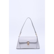 SHAKA Gri SHK153 Suni Deri Kilit Detaylı Standart Askılı Tek Bölmeli El, Kol ve Omuz Çantası U:15 E:29 G:9 cm