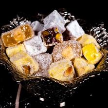 Safrantat Lüks Karışık(Safranlı-Antep Fıstıklı-Fındıklı) Safranbolu Lokumu(Net 340 gr) Glikozsuz, Doğal Lokum
