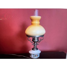 Avrupa Opalin Camlı Pirinç ve Seramik Abajur 38 cm Boyunda