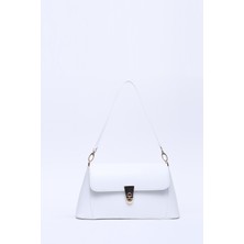 SHAKA Beyaz SHK153 Suni Deri Kilit Detaylı Standart Askılı Tek Bölmeli El, Kol ve Omuz Çantası U:15 E:29 G:9 cm