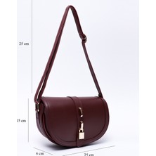Shaka Bordo Shk92 Kilit Detaylı  Deri Tek Bölmeli Çıtçıtlı El, Kol Ve Omuz Çantası U:15 E:25 G:6 Cm