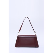 SHAKA Bordo SHK153 Suni Deri Kilit Detaylı Standart Askılı Tek Bölmeli El, Kol ve Omuz Çantası U:15 E:29 G:9 cm