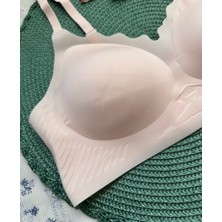 Layla Ithal Buz Ipek (Ice-Silk) Ultra Ince Rahat Nefes Alır Görünmez Lazer Dikişsiz Sütyen