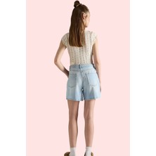 Kadın Yazlık Pamuk Denim Bermuda Şort Casual Tarz Günlük Kullanım Yaz Aylarının Vazgeçilmezi