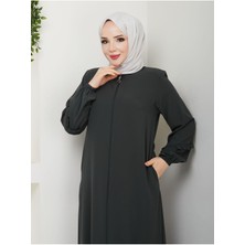 Köşeli Büzgü Detaylı Medine Ipeği Ferace