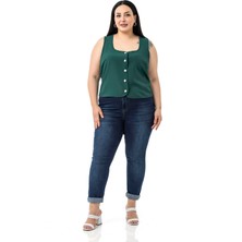 Büyük Beden Düğme Detaylı Zümrüt Yeşili Bluzan Yelek