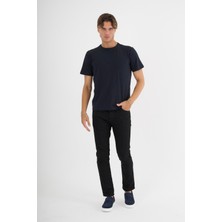 Erkek Lacivert %100 Pamuklu Standart Kalıp  Likralı Basic T-Shirt