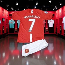 Bite Nose Manchester United Ronaldo Kırmızı T-Shirt Şortlu Halı Saha Forma