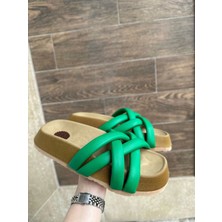 Tenda Yeşil Cilt Terlik