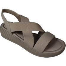 Yazkış Kadın Siyah Ten Çapraz Lastik Bantlı 4cm Rahat Taban Sandalet