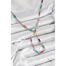 Pirinç Renkli Zirkon Taşlı Dikdörtgen Model Gümüş Renk Kadın Y Kolye