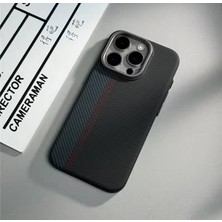 Apple Iphone 16 Pro Uyumlu Lux Carbon Fiber Magsafe Metal Kılıf Ultra Hafif Ince Manyetik Kapak.