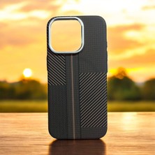 Apple Iphone 16 Pro Max Uyumlu Lux Carbon Fiber Magsafe Metal Kılıf Ultra Hafif Ince Manyetik Kapak.