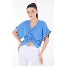 V Yaka Büzgülü Detaylı Bluz