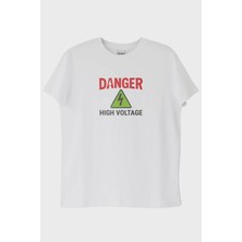 NUUGG DANGER Temalı Yüksek Gerilim Tasarımlı Beyaz Tişört