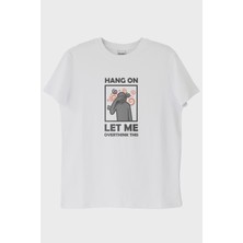 NUUGG Hang On Let Me Overthink This Spiral Baskılı Beyaz Tişört