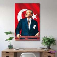Tekli Dikey Kanvas Duvar Tablosu Renkli Ay Yıldız ve Atatürk Portresi