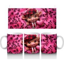 Sevimli Pembe Boğa Kalplerle – Baskılı Kupa