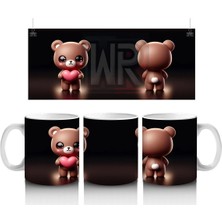 Kalpli Gözlerle Bakan Tatlı Ayıcık Karakteri – Baskılı Kahve Kupası