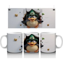 Leprechaun Şapkası Takan Neşeli Penguen Karakteri - Baskılı Kahve Kupası
