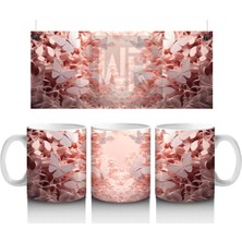 Pembe Çiçek Bahçesinde Parıldayan Kelebek – Baskılı Kahve Kupası