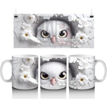 Beyaz Çiçeklerle Süslenmiş Çatlakta Sevimli Baykuş – Baskılı Kahve Kupası